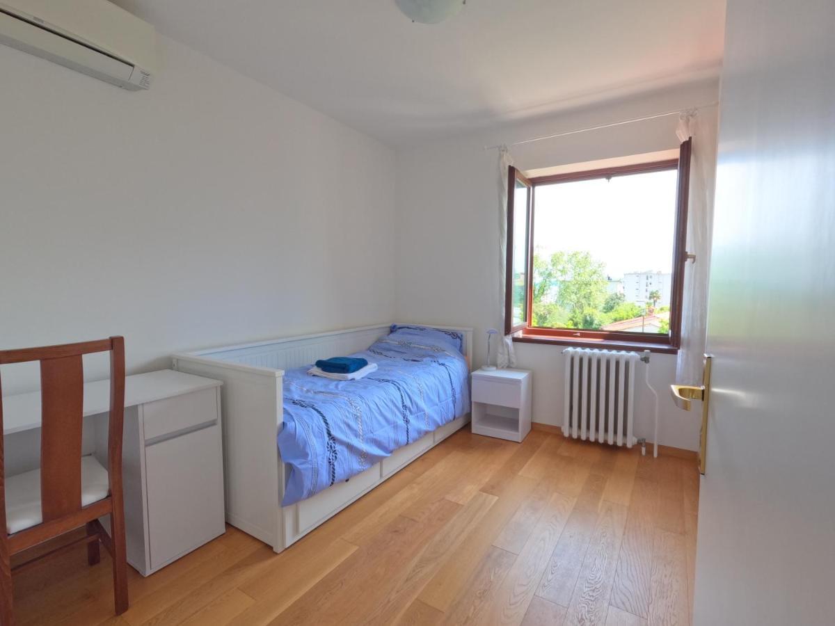 Apartament Adria *